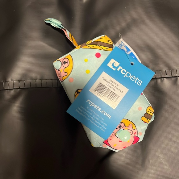 Packable Rain Poncho - Picture 2 of 4